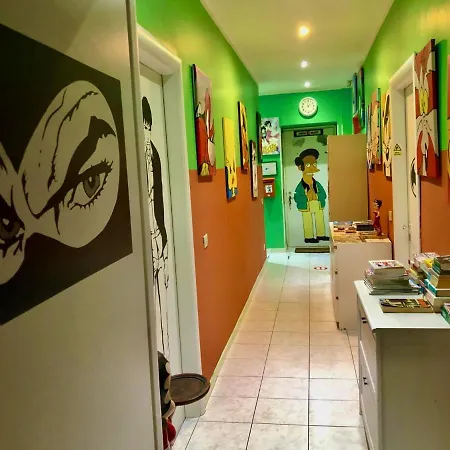 Maison d'hôtes Comics 2*