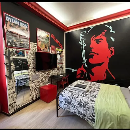 Comics Guest house 2*